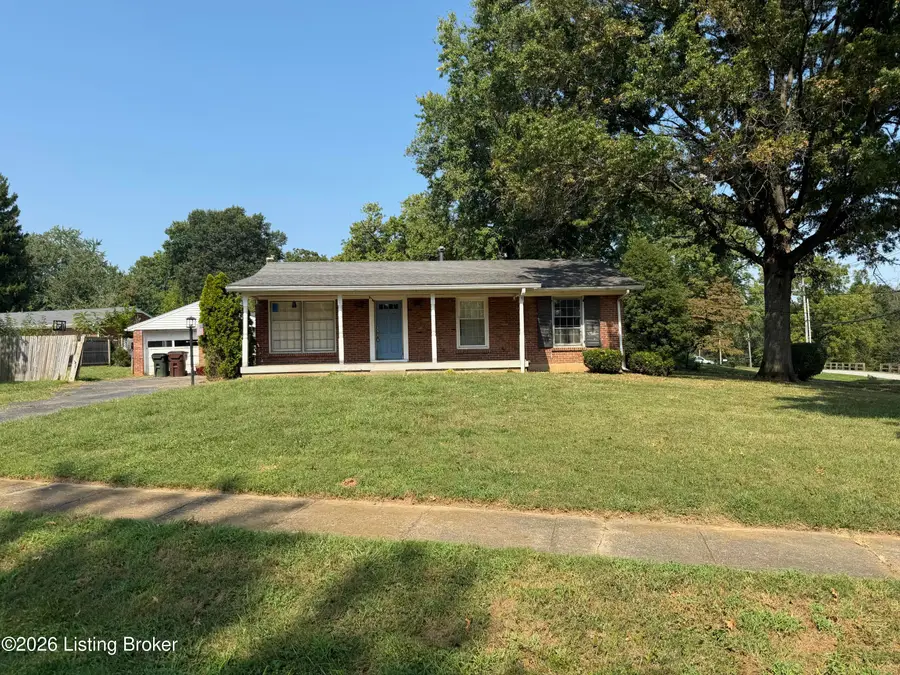 10326 Gina Dr, Louisville, KY 40223 - #2