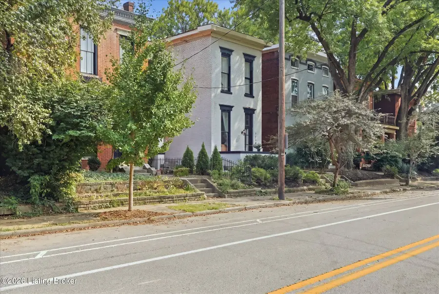 1139 S Brook St, Louisville, KY 40203 - #3
