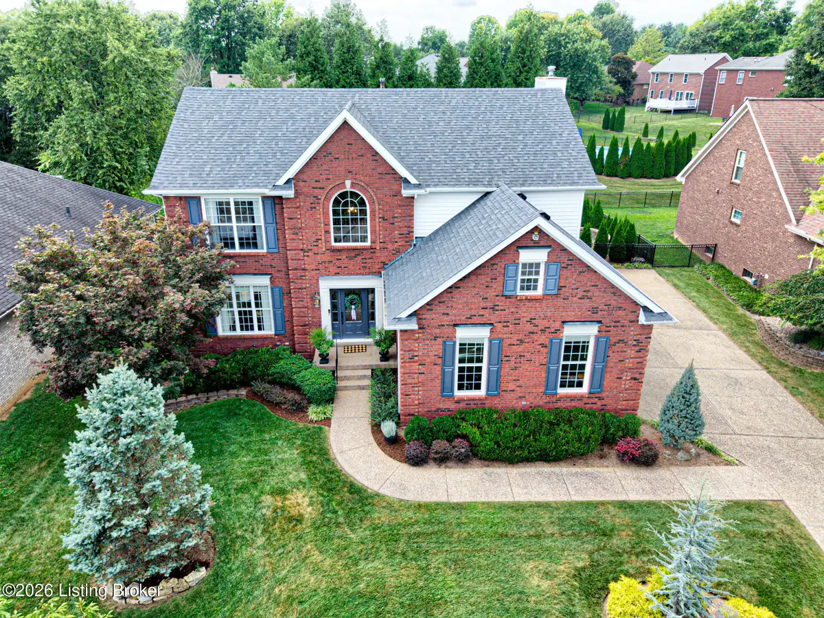 4206 Lake Spring Ct, Louisville, KY 40299 - #1