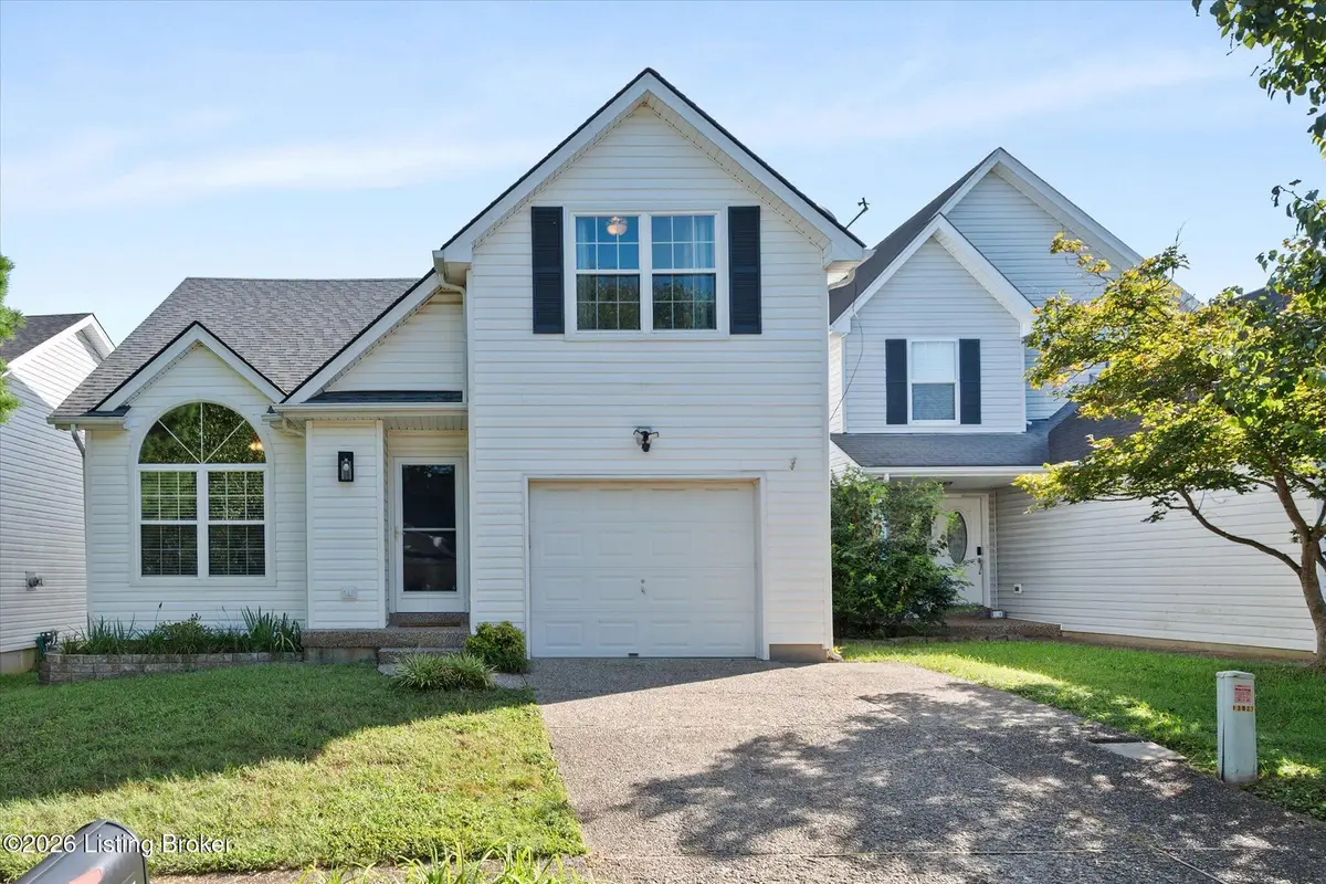 3925 Pinoak View Ct, Louisville, KY 40299 - #1