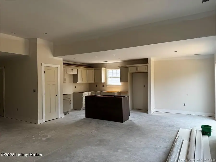 2769 Abby Wds Dr, Jeffersonville, IN 47130 - #3