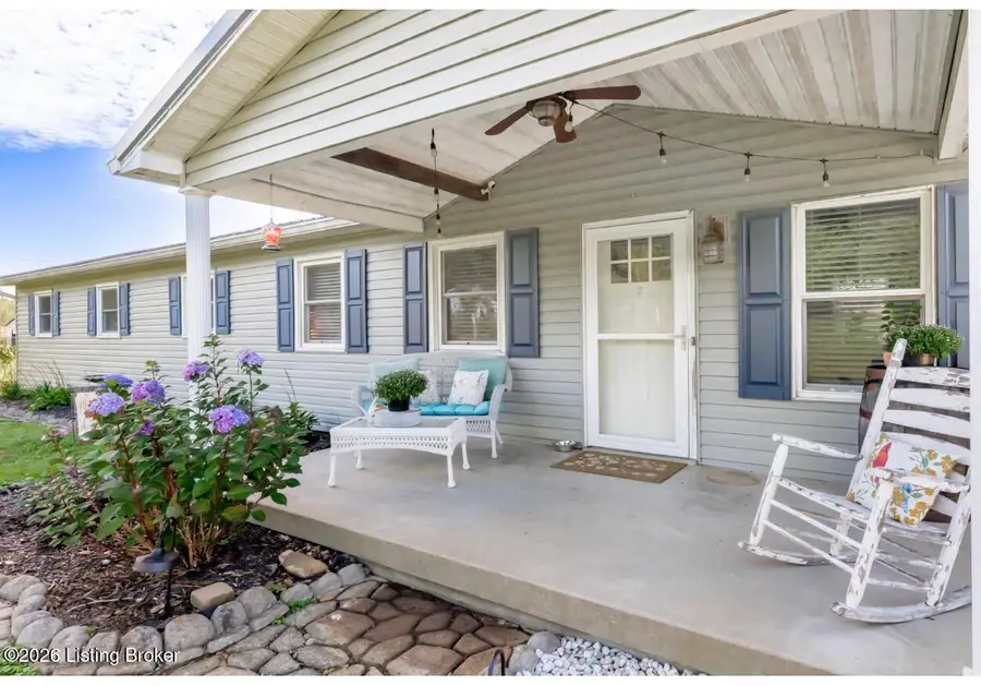 125 Rustic Ln, Shepherdsville, KY 40165 - #2
