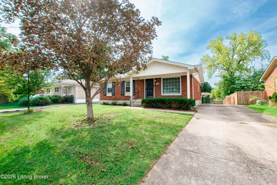 3406 Pineland Dr, Louisville, KY 40219 - #3