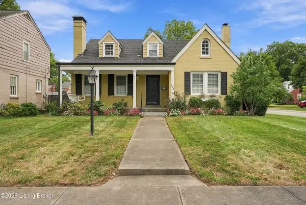 521 Oxford Pl, Louisville, KY 40207