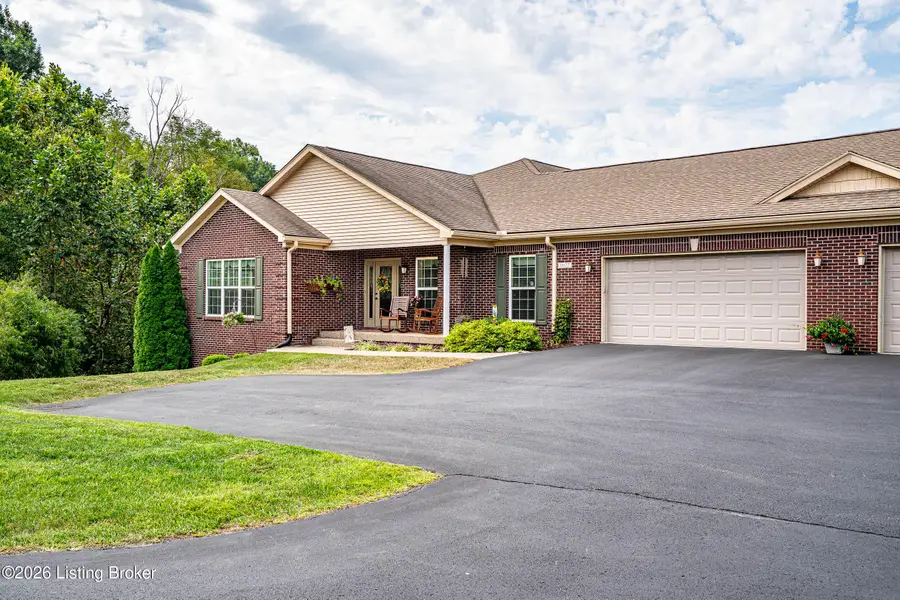1022 Classic Way, Louisville, KY 40245 - #2