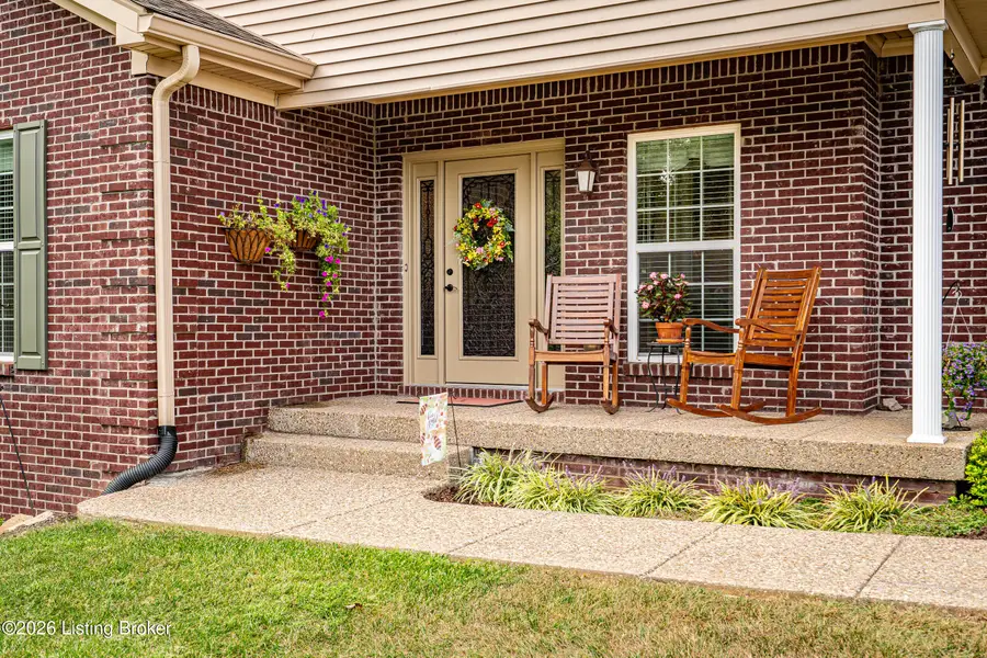1022 Classic Way, Louisville, KY 40245 - #3