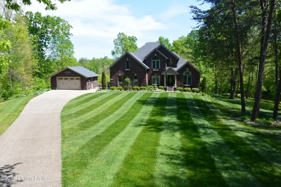 1464 E. Sanders Ln, Mount Washington, KY 40047 - #2