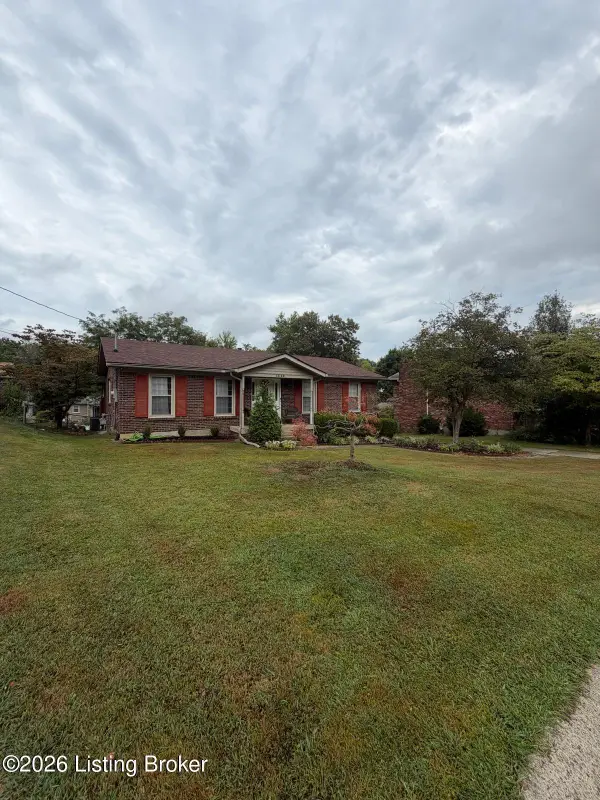 1549 Glenrock Rd, Louisville, KY 40216
