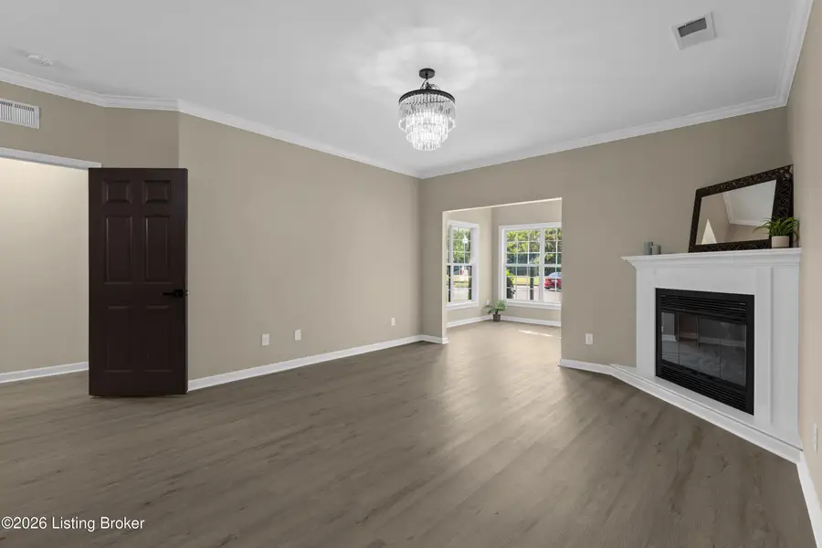 4901 Crossing Spring Way #101, Louisville, KY 40229 - #2
