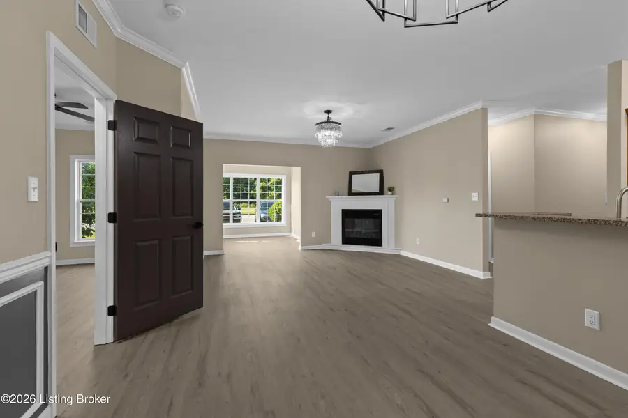 4901 Crossing Spring Way #101, Louisville, KY 40229 - #3