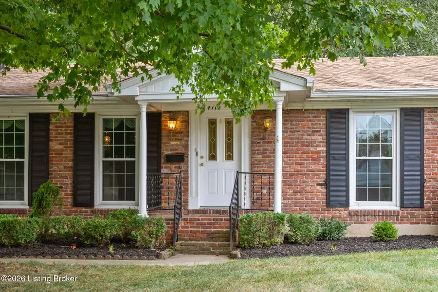 4112 Wimpole Rd, Louisville, KY 40218 - #2