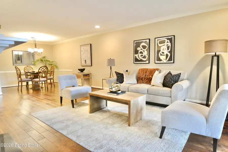 651 Breckenridge Ln #APT 202, Louisville, KY 40207 - #2