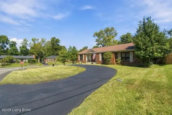 9701 Meadow Vale Dr, Louisville, KY 40242 - #2