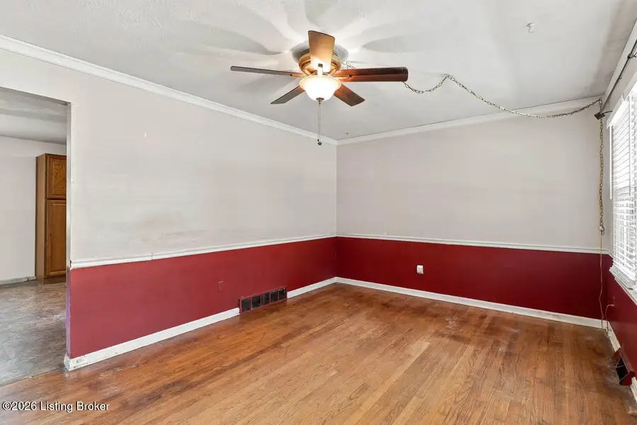 302 Cheryl Ave, Vine Grove, KY 40175 - #3