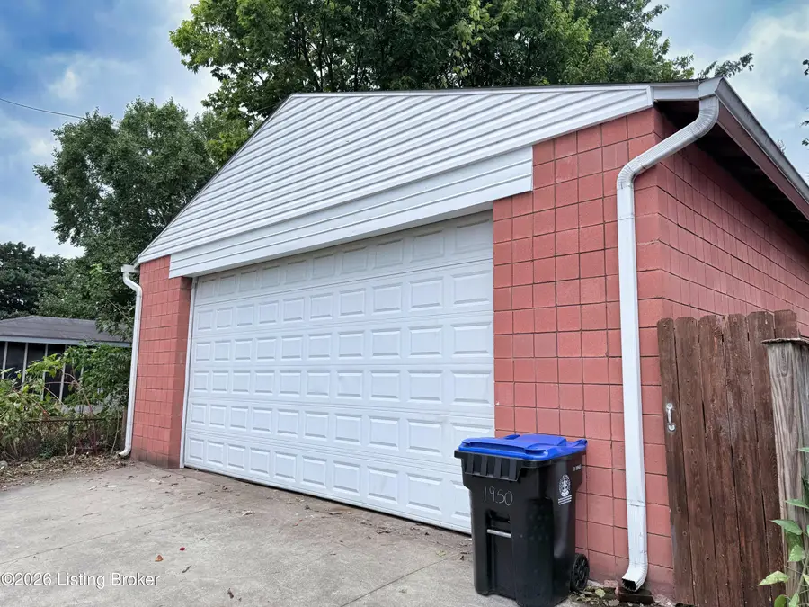 1950 Roanoke Ave, Louisville, KY 40205 - #3