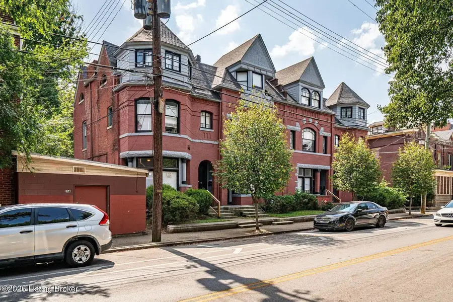 110 W Oak St, Louisville, KY 40203 - #3