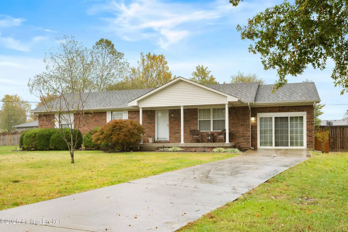 241 Emma Ct, Mount Washington, KY 40047 - #1