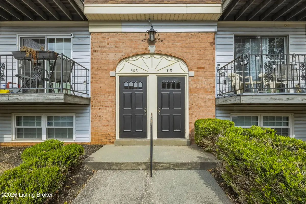 308 Chanel Ct #APT 6, Louisville, KY 40218 - #1