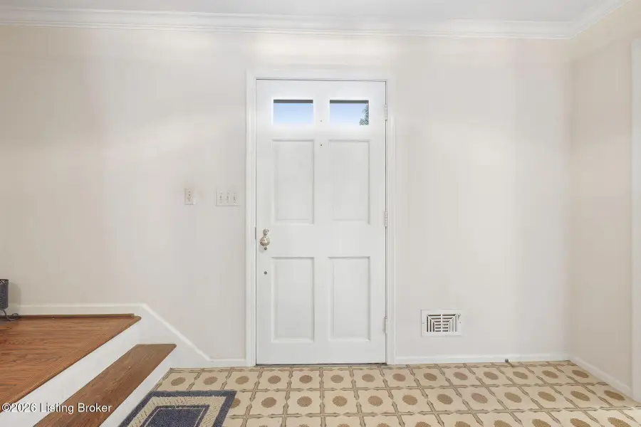 2324 Thornhill Rd, Louisville, KY 40222 - #3