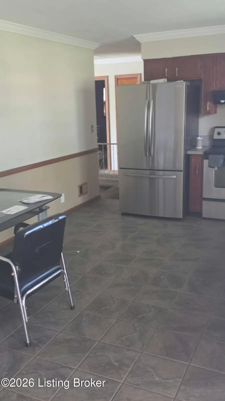 5614 Tall Oaks Ct, Louisville, KY 40214 - #3
