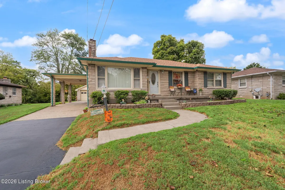 4040 Eden Ln, Louisville, KY 40216 - #1