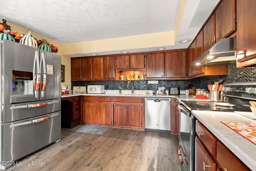 760 Avenstoke Rd, Waddy, KY 40076 - #3