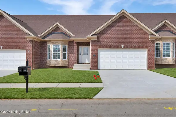 310 Christman Ln #B, Shepherdsville, KY 40165