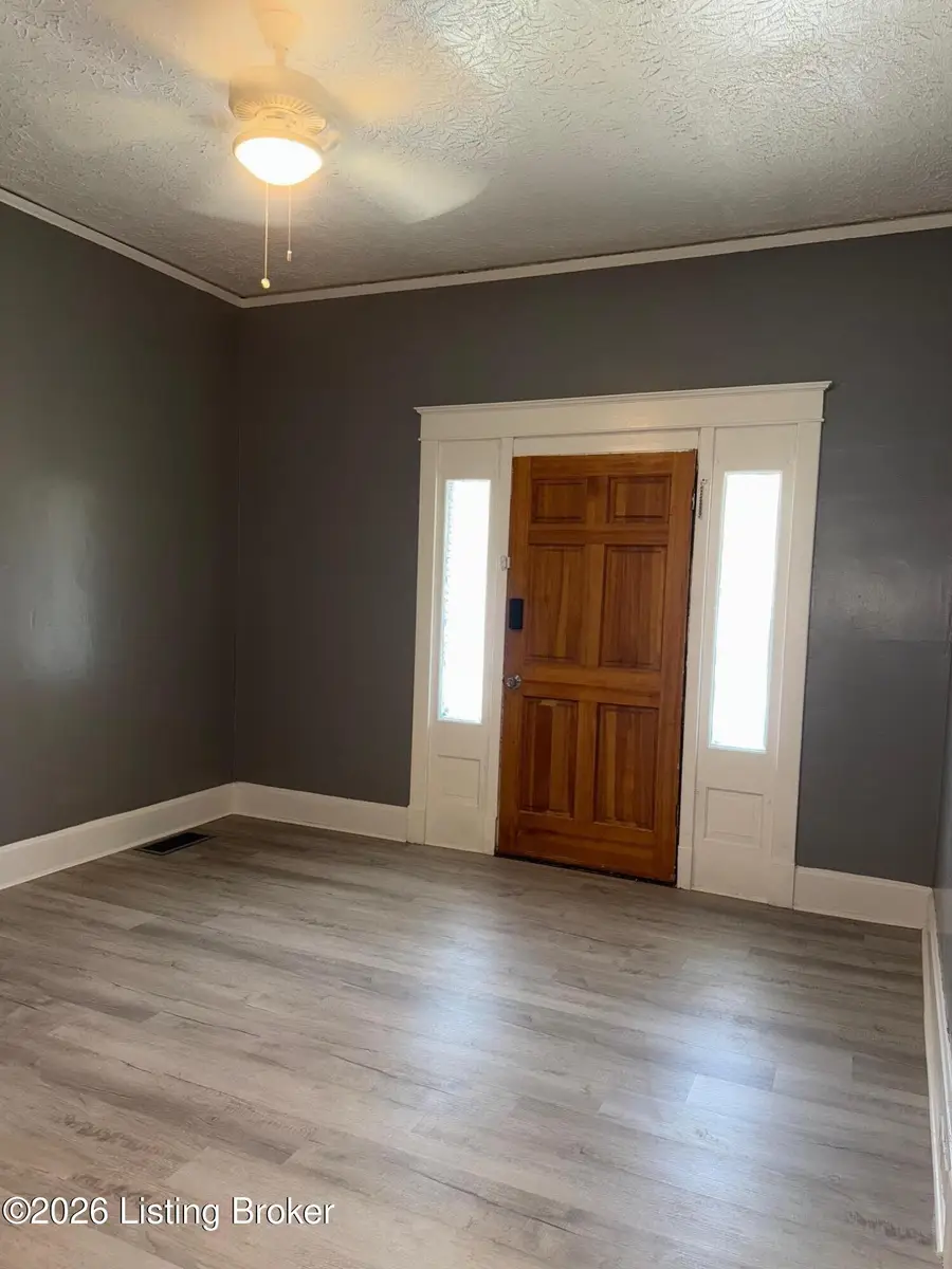 2117 Greenwood Ave, Louisville, KY 40210 - #2