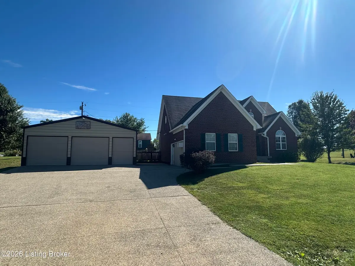 100 E Court Dr, Bedford, KY 40006 - #1