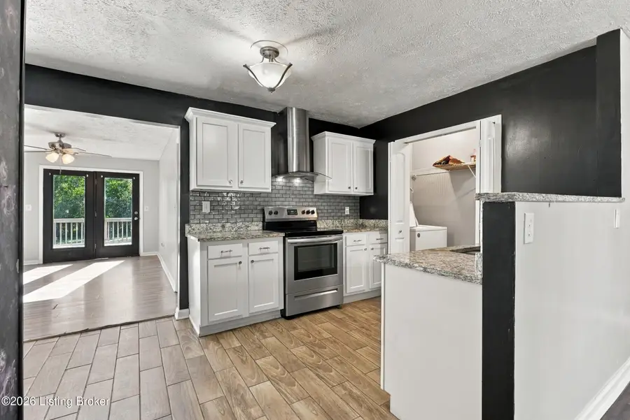 6609 Stana Dr, Louisville, KY 40258 - #3