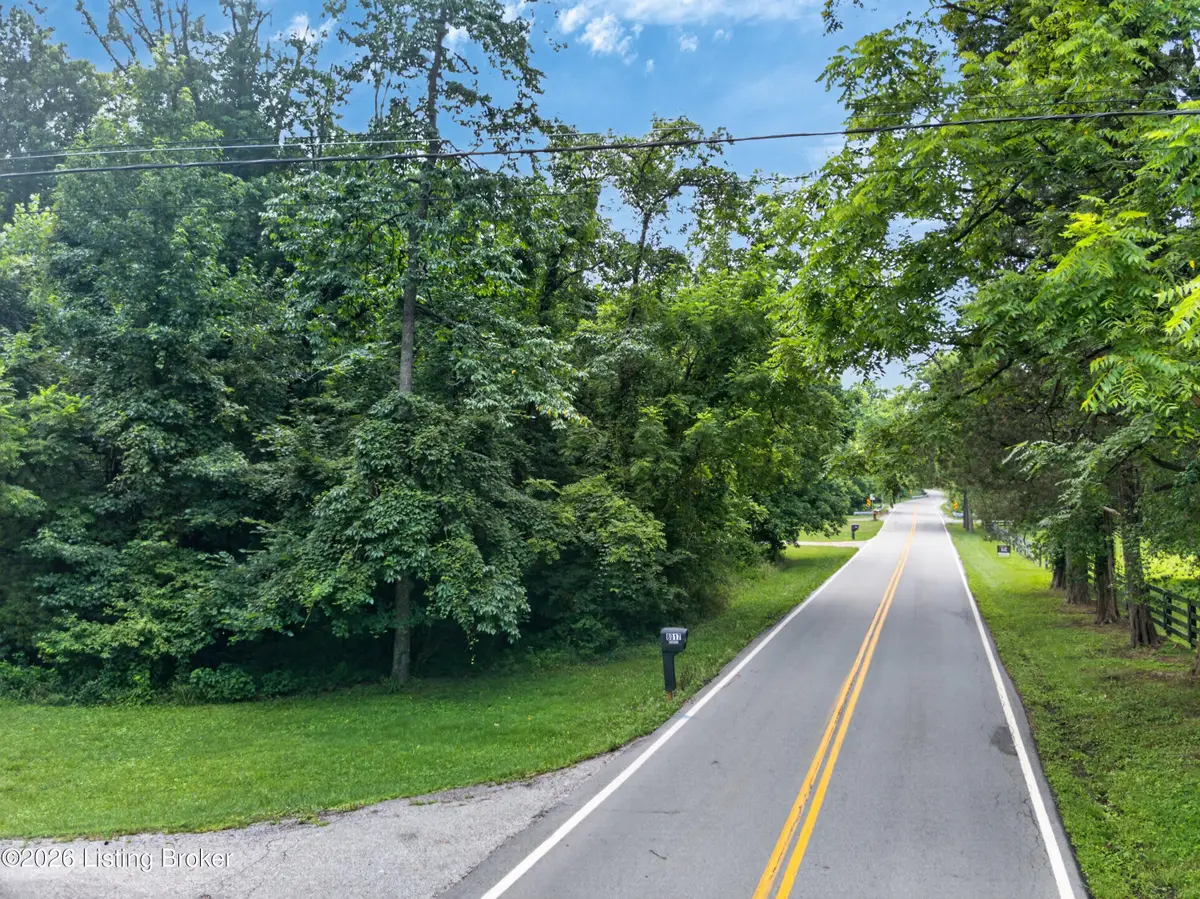 8019 St Anthony Church Rd, Louisville, KY 40214 - #1