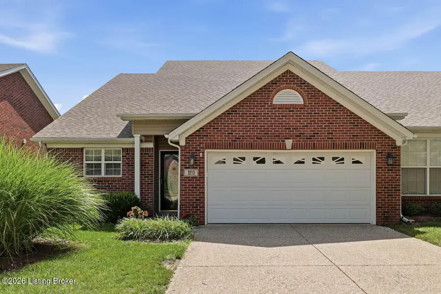 3213 Stony Farm Dr, Jeffersontown, KY 40299 - #3