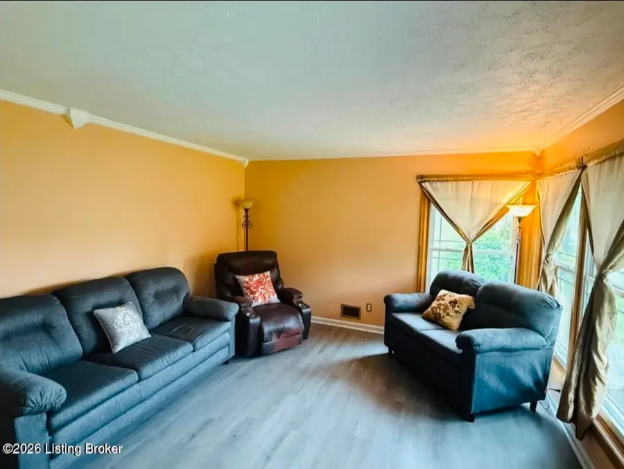 3608 Nellie Bly Dr, Louisville, KY 40213 - #3