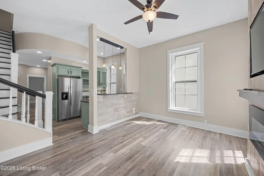 1037 S 4th St #APT 2, Louisville, KY 40203 - #2