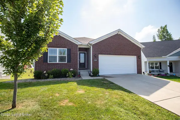 10405 Cedar Mdws Ct, Louisville, KY 40229
