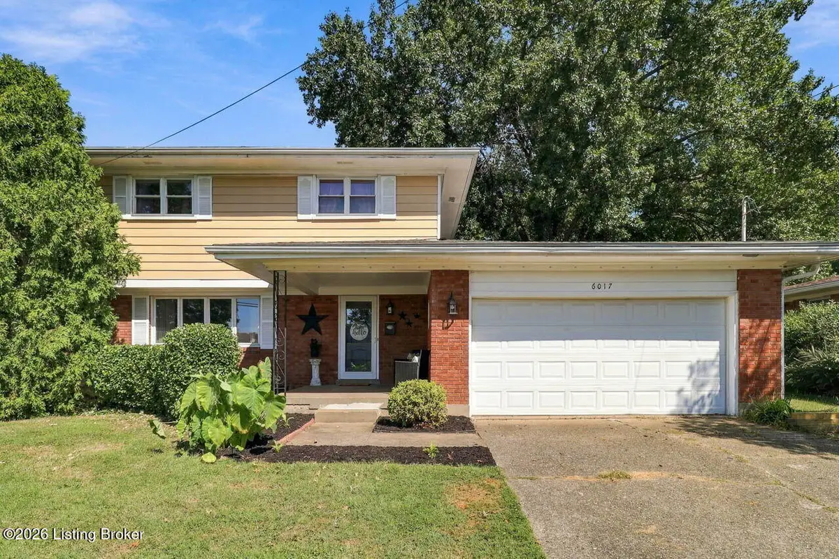 6017 Bay Pine Dr, Louisville, KY 40219 - #1