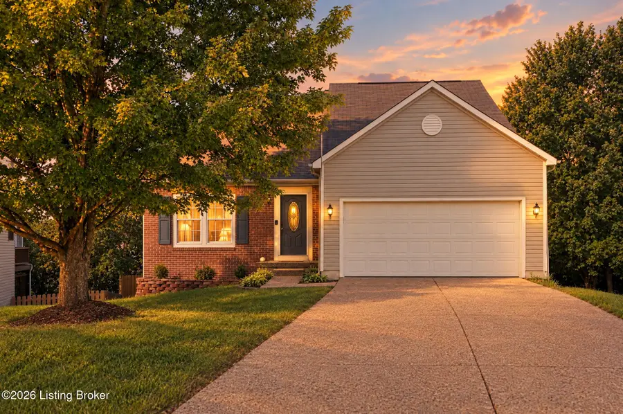 5300 Great Hunter Ct, Louisville, KY 40229 - #2