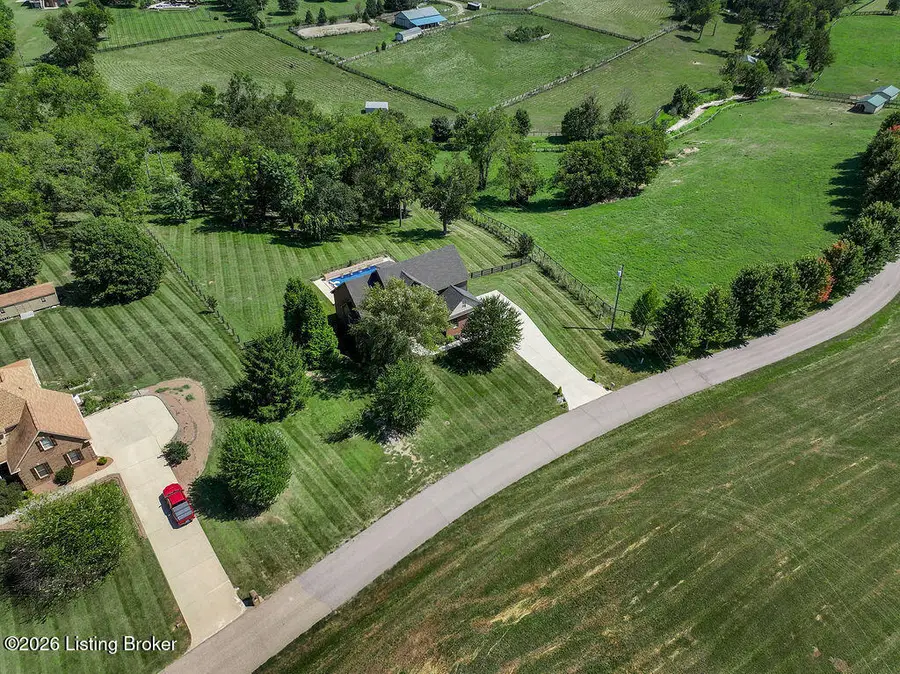 136 Seahawk Trail, Midway, KY 40347 - #3