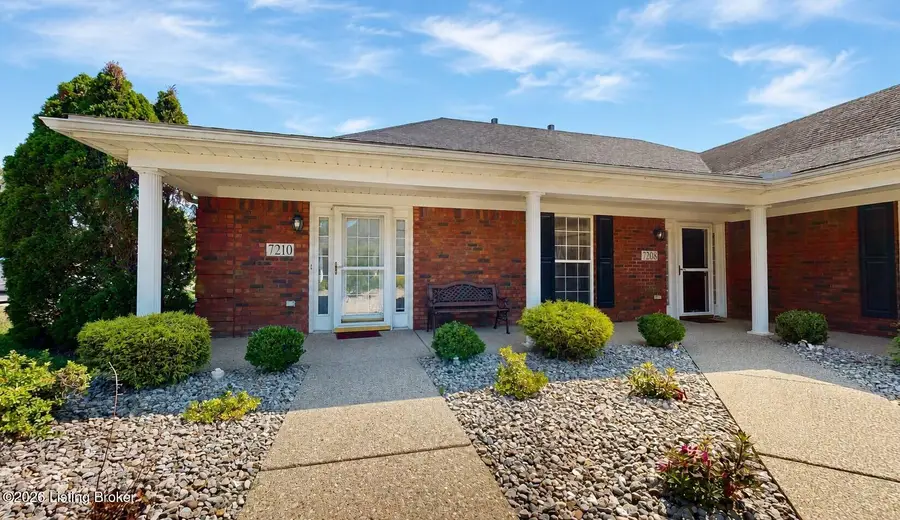 7210 Briscoe Vista Way, Louisville, KY 40228 - #2