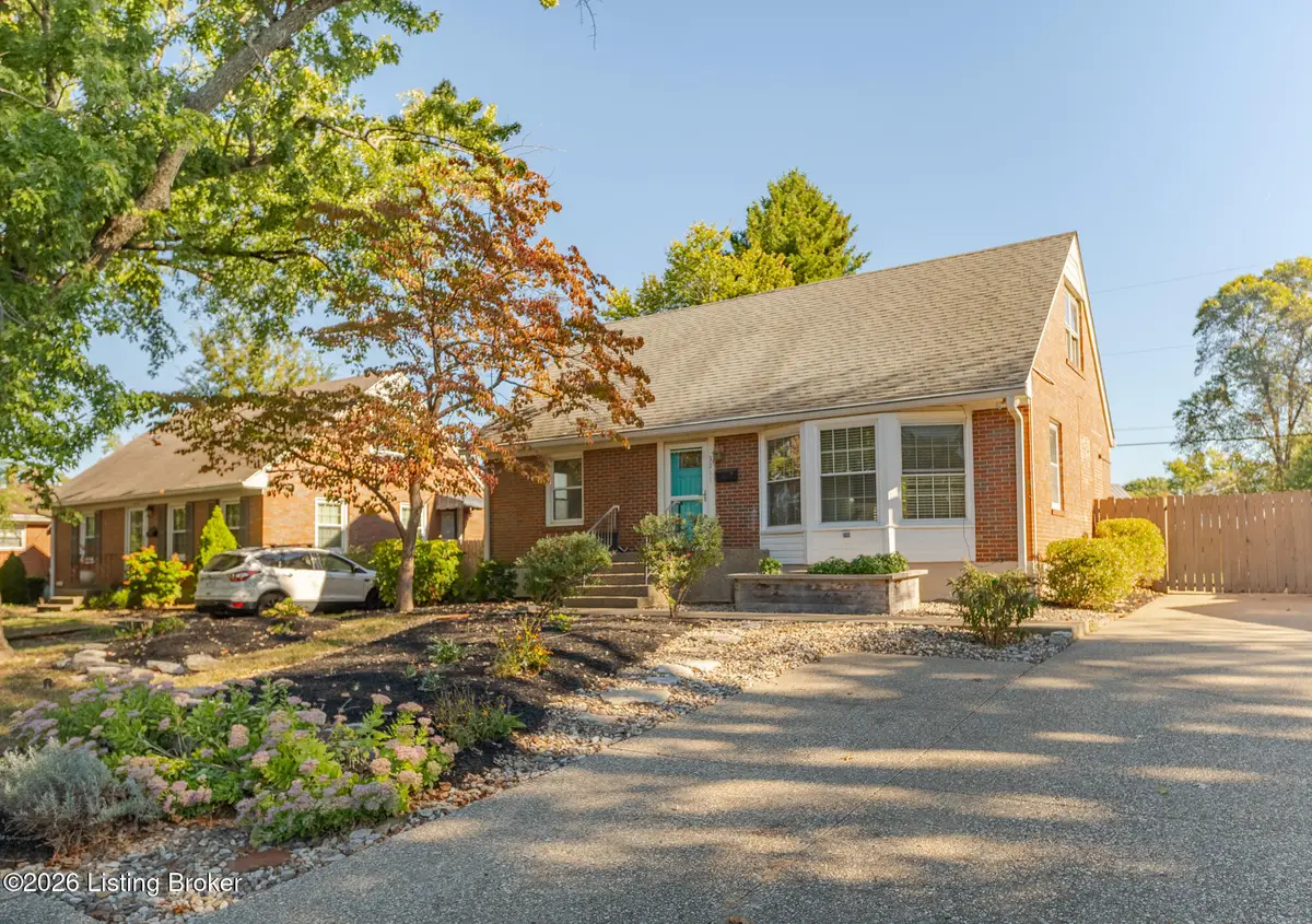 3211 Radiance Rd, Louisville, KY 40220 - #1