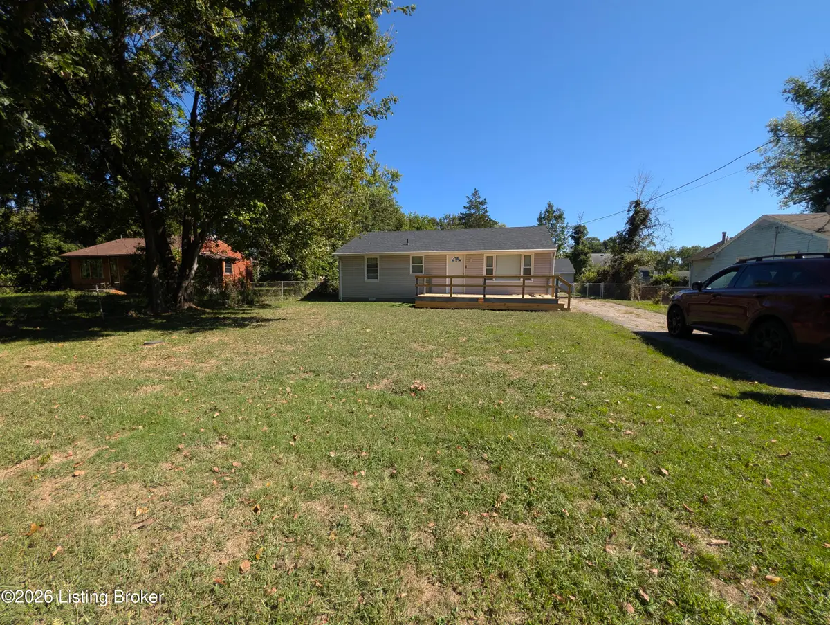 13011 Ashlawn Dr, Louisville, KY 40272 - #1