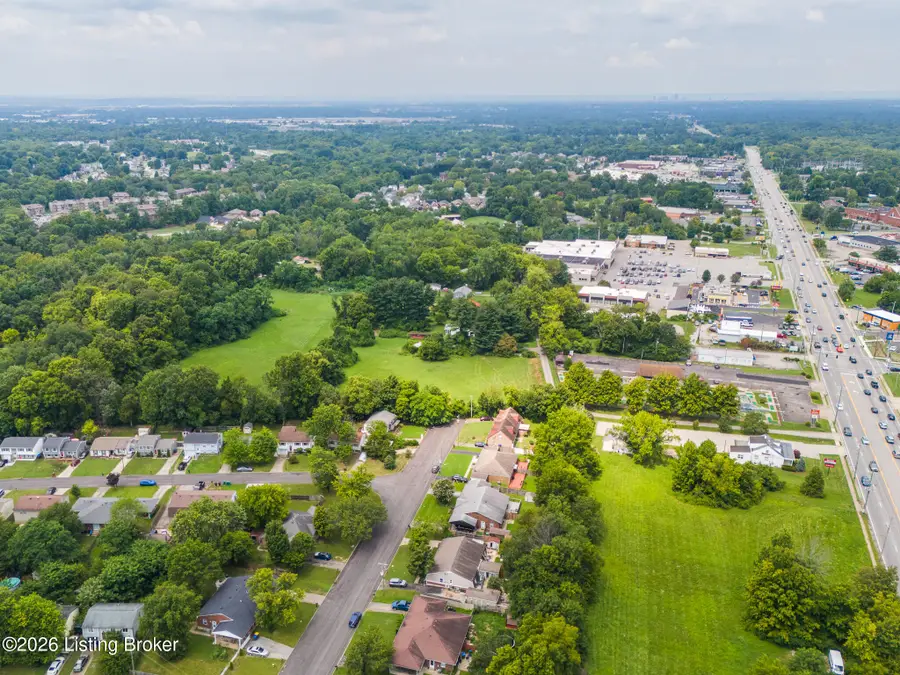 1 Settlers Trace Rd, Louisville, KY 40291 - #2