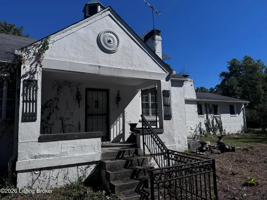 7035 Kentucky Ave, Louisville, KY 40258 - #2