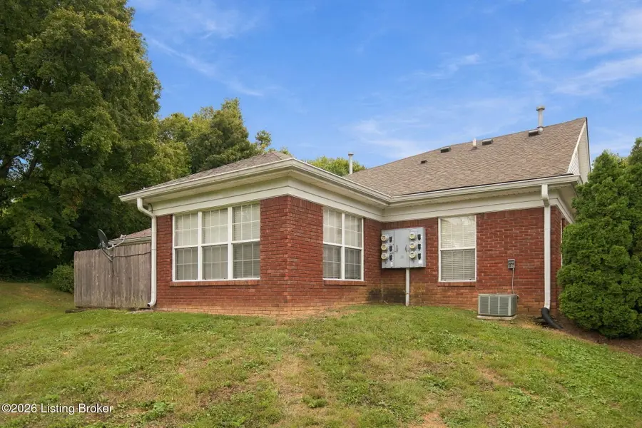 7313 Fox Hollow Way, Louisville, KY 40228 - #2