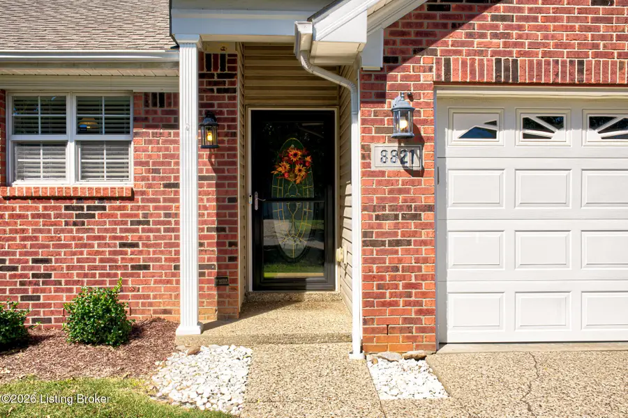 8821 Stony Falls Way, Jeffersontown, KY 40299 - #3