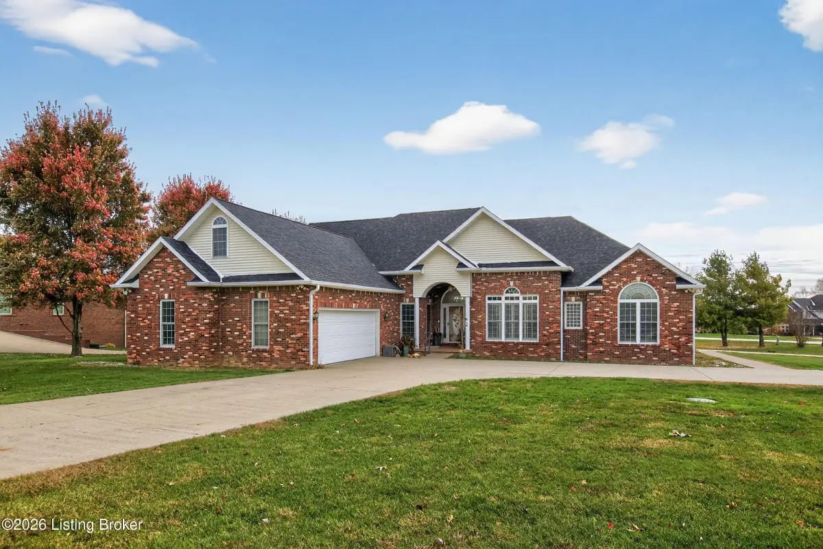 230 Rosewood Dr, Lebanon, KY 40033 - #1
