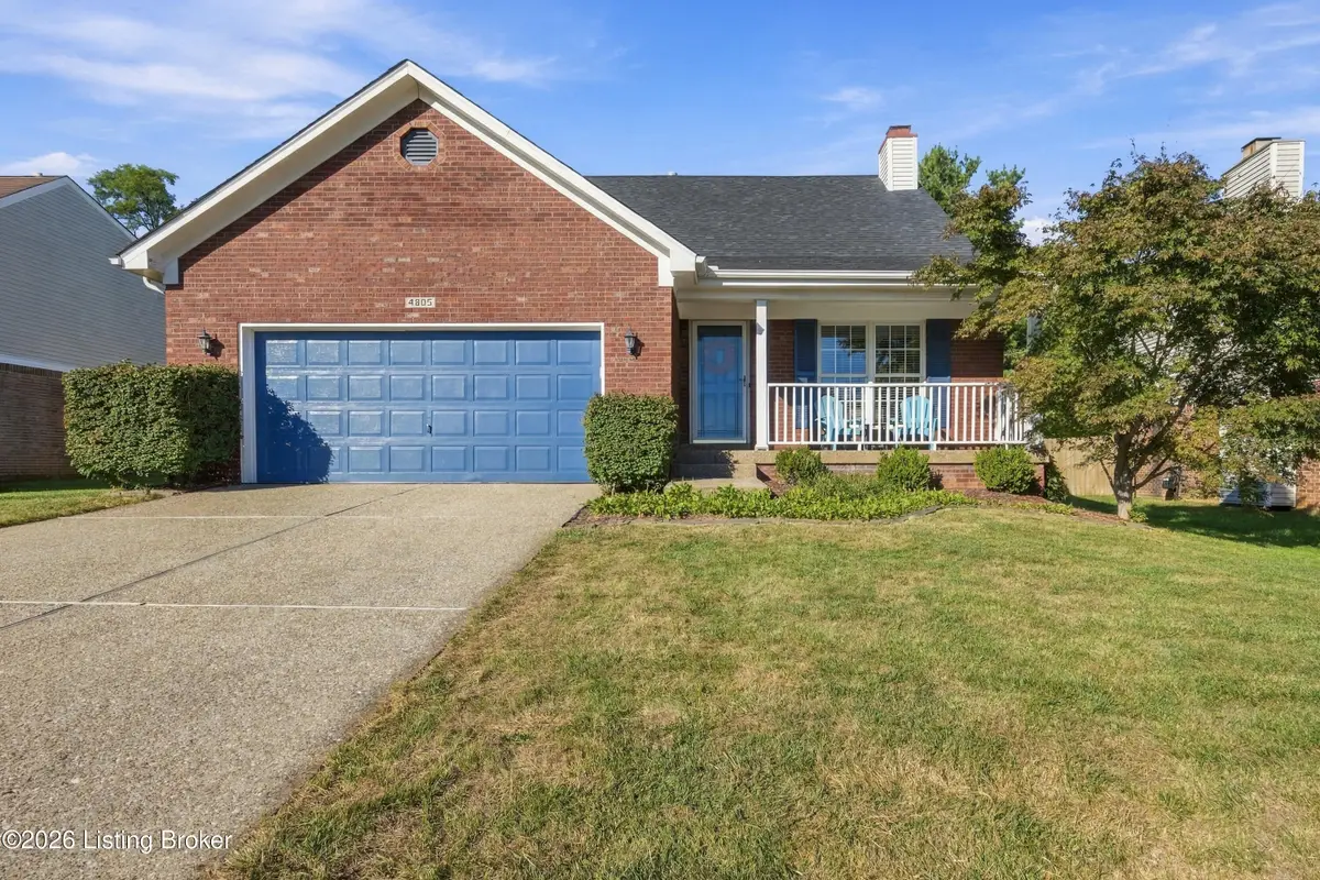 4805 Oak Pointe Dr, Louisville, KY 40245 - #1