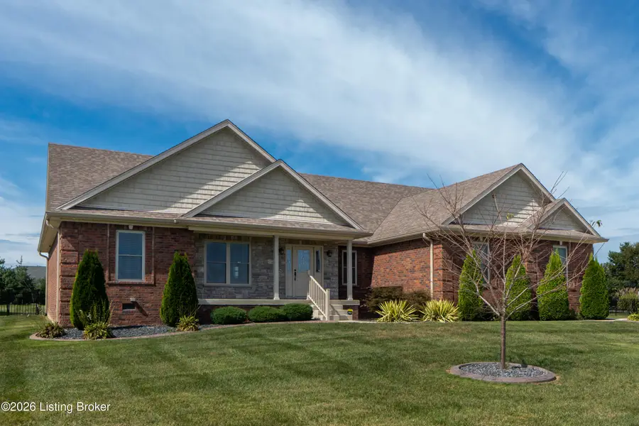 260 Brennan Ct, Shepherdsville, KY 40165 - #2