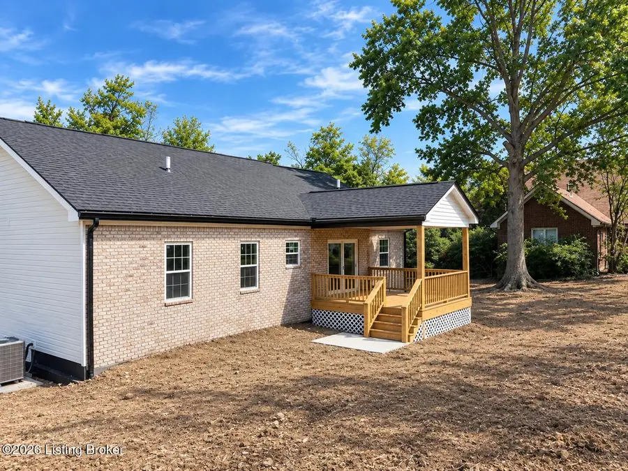 1206 Palatka Rd, Louisville, KY 40214 - #3