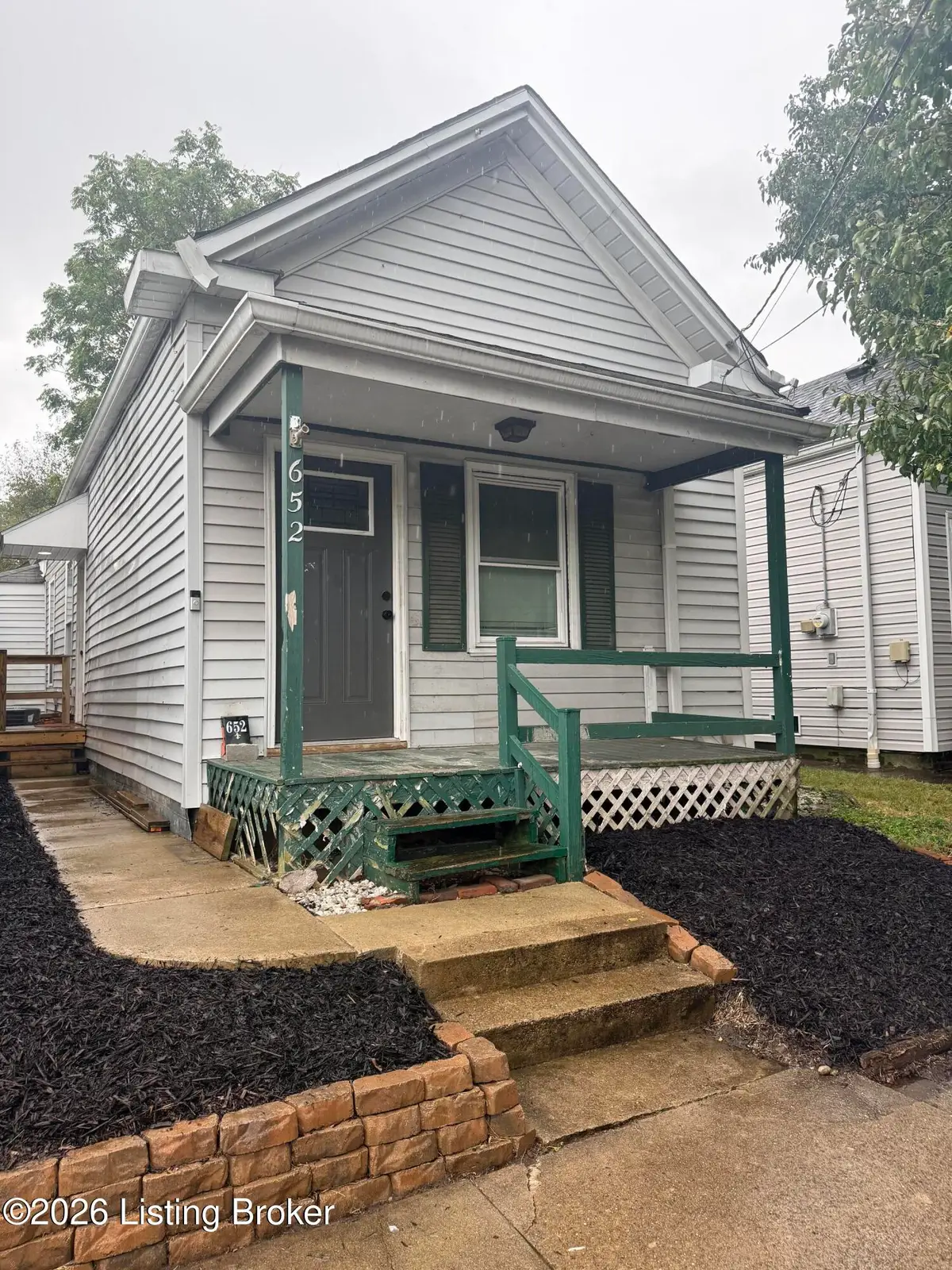 652 Lynn St, Louisville, KY 40217 - #1